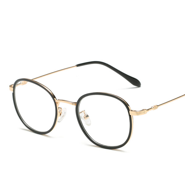 Alege ochelari uVision Jacks Gold pentru ati proteja vederea de lumina albastra a calculatorului.