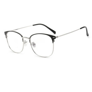 Alege ochelari uVision Class Silver pentru ati proteja vederea de lumina albastra a calculatorului.